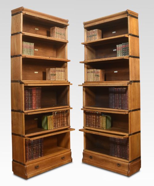 PAIR OF OAK GLOBE WERNICKE SIX SECTION BOOKCASES - ADDITIONAL PHOTO 4