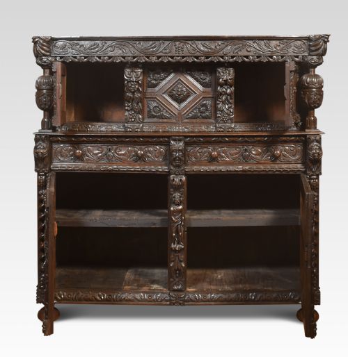 FINE OLD OAK PROFUSELY CARVED COURT CUPBOARD IN ELIZABETHAN MANOR - ADDITIONAL PHOTO 2