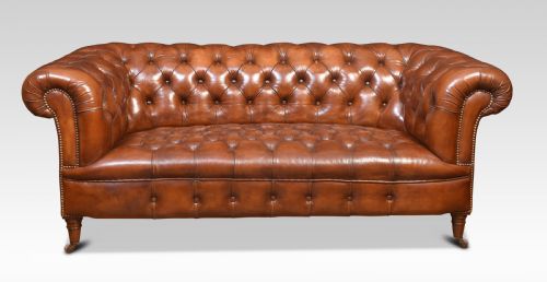 Leather Deep Buttoned Chesterfield