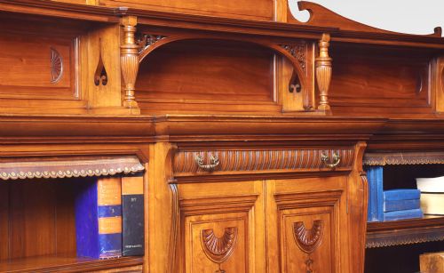 LARGE 19TH CENTURY WALNUT BREAKFRONT BOOKCASE - ADDITIONAL PHOTO 8
