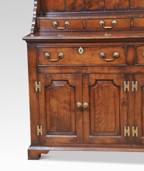 OAK DRESSER - ADDITIONAL PHOTO 2