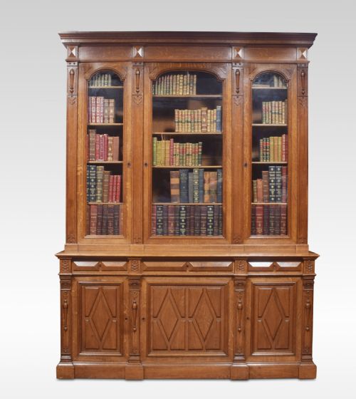 SUBSTANTIAL 19TH CENTURY CARVED OAK BOOKCASE - ADDITIONAL PHOTO 1