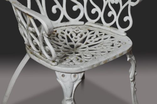 SET OF FIVE CAST IRON COALBROOKDALE STYLE GARDEN CHAIRS - ADDITIONAL PHOTO 3