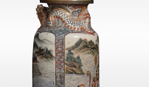 PAIR OF SATSUMA BALUSTERSHAPED VASE LAMPS - ADDITIONAL PHOTO 3