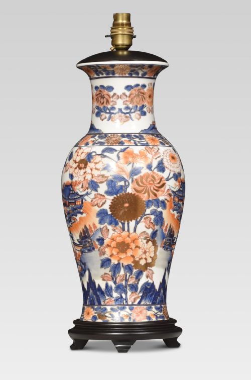 JAPANESE IMARI PORCELAIN VASE LAMP - ADDITIONAL PHOTO 1