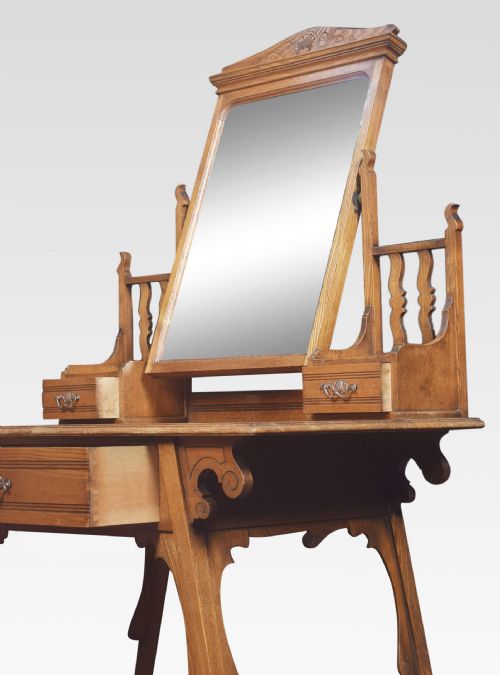 ARTS AND CRAFTS DRESSING TABLE - ADDITIONAL PHOTO 2