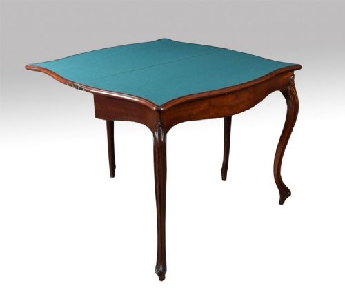 MAHOGANY SERPENTINE CARD TABLE IN THE FRENCH HEPPLEWHITE TASTE - ADDITIONAL PHOTO 1