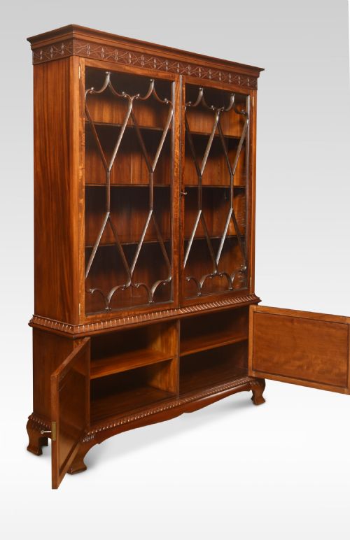 CHIPPENDALE REVIVAL MAHOGANY BOOKCASE - ADDITIONAL PHOTO 4