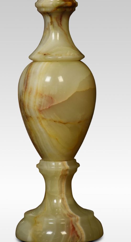 ONYX TABLE LAMP - ADDITIONAL PHOTO 3