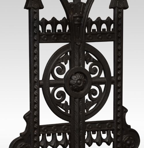 FALKIRK CAST IRON UMBRELLA STAND - ADDITIONAL PHOTO 5