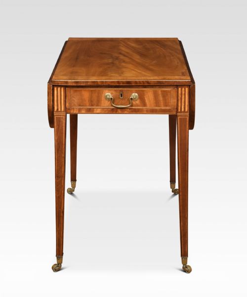 george iii mahogany pembroke table - CATEGORY: ANTIQUE TABLES - DATED GEORGIAN