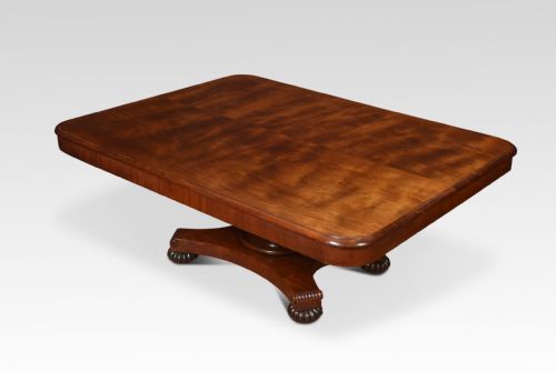 19th century mahogany coffee table - CATEGORY: ANTIQUE TABLES - DATED 19TH CENTURY