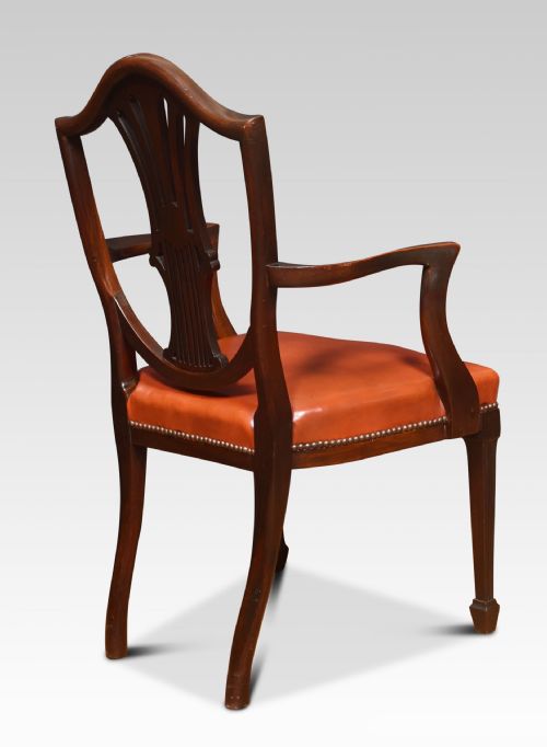 EIGHT MAHOGANY SHIELD BACK DINING CHAIRS - ADDITIONAL PHOTO 4