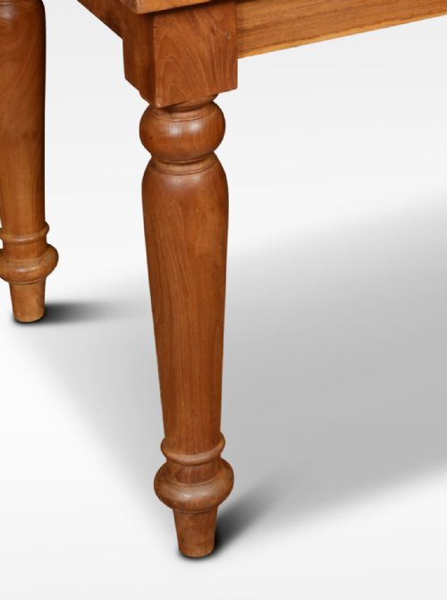 FARMHOUSE TABLE - ADDITIONAL PHOTO 1