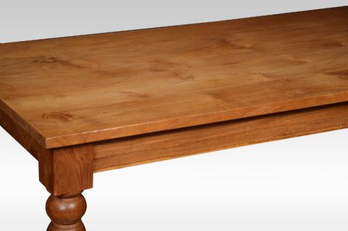 FARMHOUSE TABLE - ADDITIONAL PHOTO 2