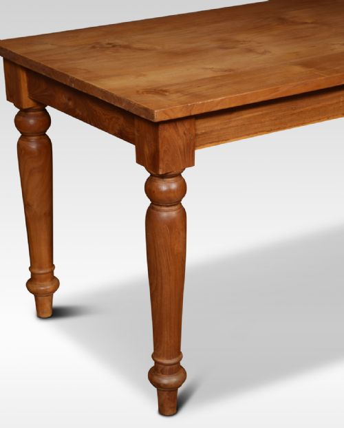 FARMHOUSE TABLE - ADDITIONAL PHOTO 3