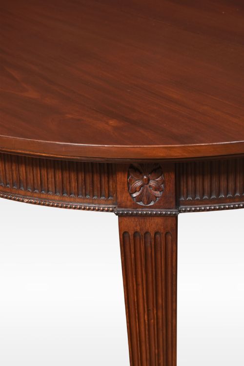 LARGE MAHOGANY DINING TABLE - ADDITIONAL PHOTO 7