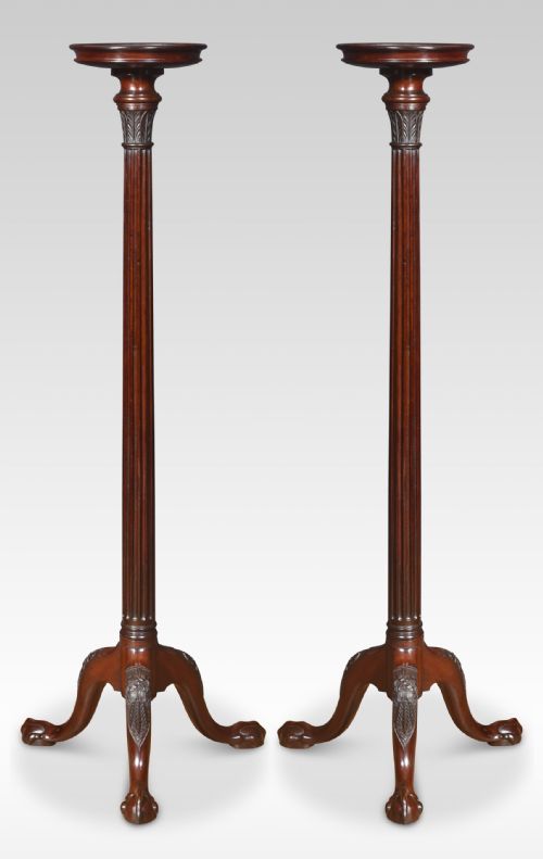 pair of mahogany stands - CATEGORY: ANTIQUE MISCELLANEOUS - DATED 1900