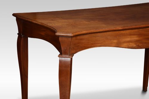 GEORGE III MAHOGANY SERPENTINE FRONTED SERVING TABLE - ADDITIONAL PHOTO 3