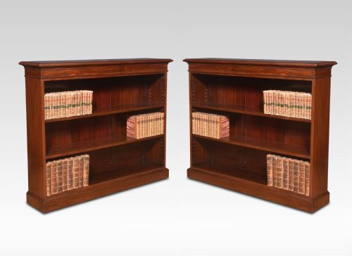 pair of mahogany open bookcases - CATEGORY: ANTIQUE BOOKCASES - DATED 1900