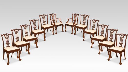 set of twelve mahogany dining chairs in chippendale style - CATEGORY: ANTIQUE CHAIRS - DATED 1900