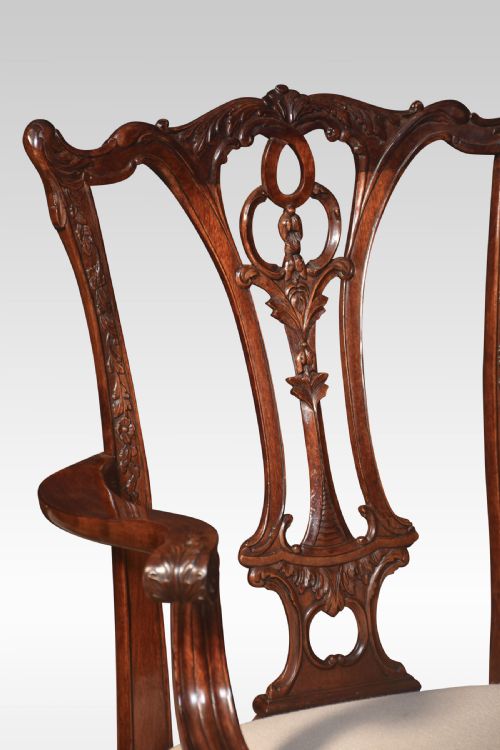SET OF TWELVE MAHOGANY DINING CHAIRS IN CHIPPENDALE STYLE - ADDITIONAL PHOTO 3