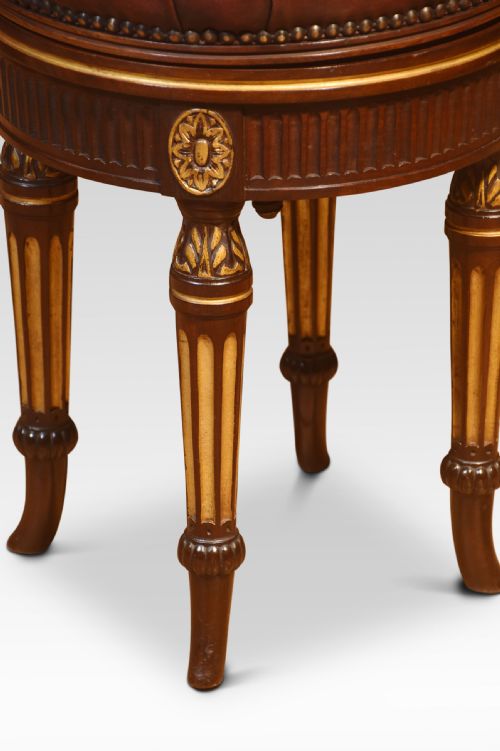 PAIR OF 19TH CENTURY ADJUSTABLE STOOLS - ADDITIONAL PHOTO 1