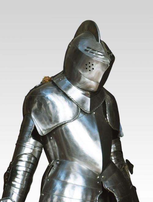 SUIT OF 16TH CENTURY STYLE ARMOUR - ADDITIONAL PHOTO 1