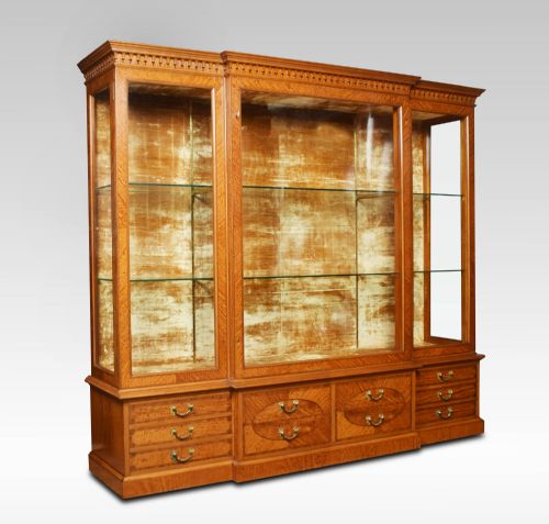 LATE 19TH CENTURY SATINWOOD DISPLAY CABINET