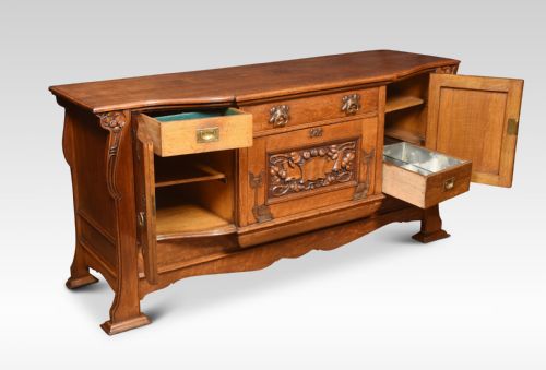 ARTS AND CRAFTS OAK SIDEBOARD - ADDITIONAL PHOTO 5