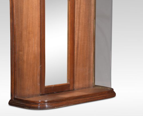 BOW FRONTED DISPLAY CABINET - ADDITIONAL PHOTO 1