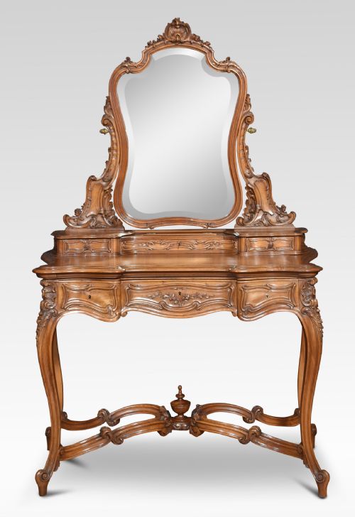 walnut dressing table - CATEGORY: ANTIQUE DRESSING TABLES - DATED 1910