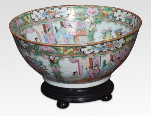 CANTONESE FAMILLE ROSE BOWL - ADDITIONAL PHOTO 1