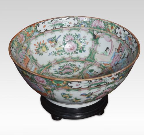 CANTONESE FAMILLE ROSE BOWL - ADDITIONAL PHOTO 3