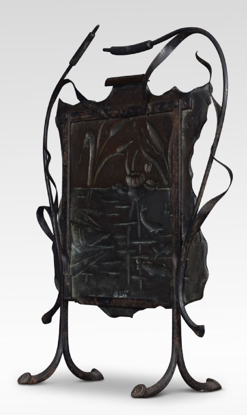 UNUSUAL 19TH CENTURY COPPER EMBOSSED FIRE SCREEN - ADDITIONAL PHOTO 2