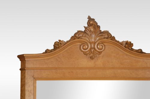 BIRDS EYE MAPLE MIRRORED BACK CHEST OF DRAWERS - ADDITIONAL PHOTO 1