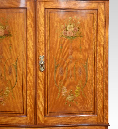 PAINTED SATINWOOD SERPENTINE TWO DOOR WARDROBE - ADDITIONAL PHOTO 3