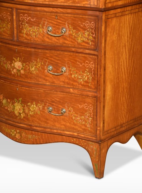 PAINTED SATINWOOD SERPENTINE TWO DOOR WARDROBE - ADDITIONAL PHOTO 7