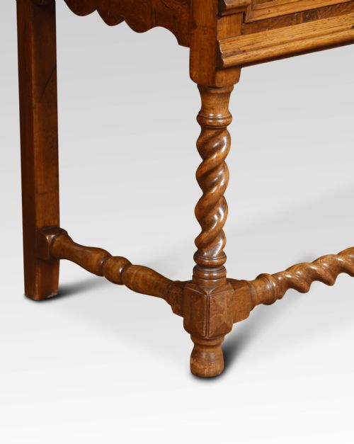 JACOBEAN STYLE OAK DRESSER - ADDITIONAL PHOTO 2
