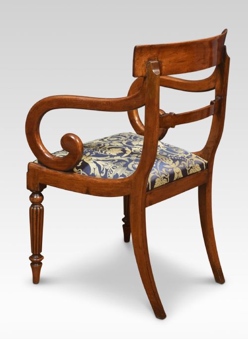 PAIR OF MAHOGANY CARVER ARMCHAIRS - ADDITIONAL PHOTO 4