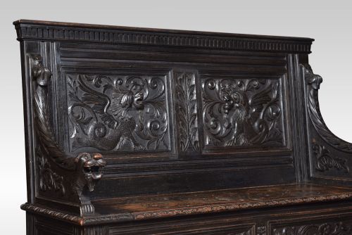 CARVED OAK HALL SETTLE - ADDITIONAL PHOTO 4