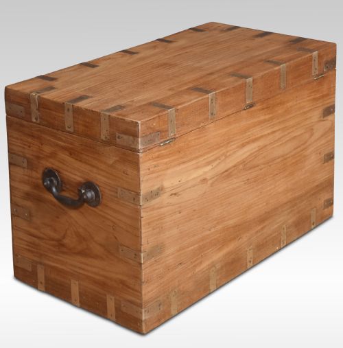 BRASS BOUND CAMPHOR WOOD BOX - ADDITIONAL PHOTO 4
