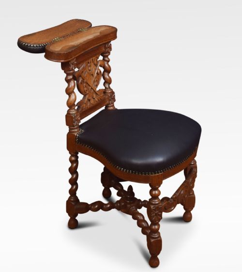 CARVED OAK CHAIR - ADDITIONAL PHOTO 4