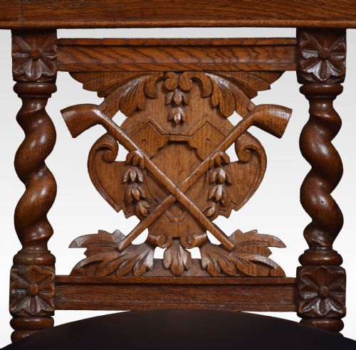 CARVED OAK CHAIR - ADDITIONAL PHOTO 6