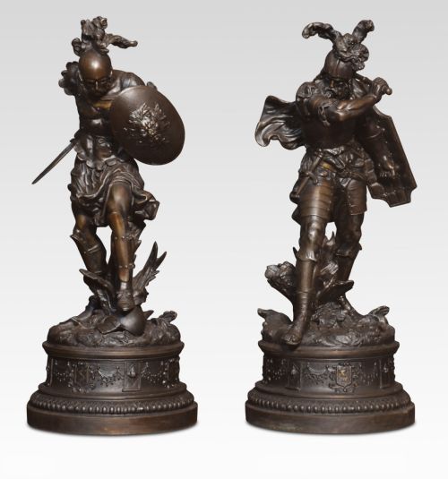 PAIR OF SPELTER FIGURES OF WARRIORS - ADDITIONAL PHOTO 2