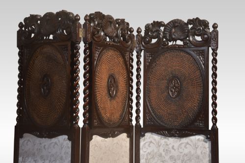 19TH CENTURY OAK THREEPANEL FOLDING SCREEN - ADDITIONAL PHOTO 1