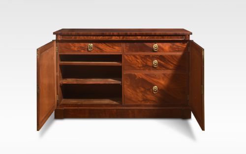 19TH CENTURY MAHOGANY SIDEBOARD - ADDITIONAL PHOTO 3