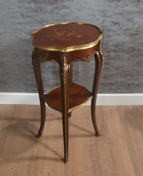 gillows gilt bronze mounted inlaid table - CATEGORY: ANTIQUE FURNITURE - DATED 19TH CENTURY
