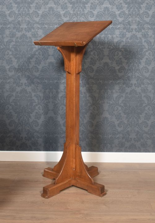 gothic revival oak lectern - CATEGORY: ANTIQUE MISCELLANEOUS - DATED 1910