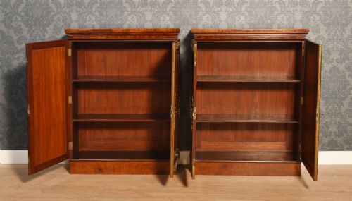 PAIR OF FIGURED MAHOGANY CABINET - ADDITIONAL PHOTO 8